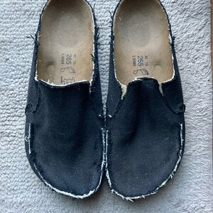 Birkis size 41 distressed canvas clogs